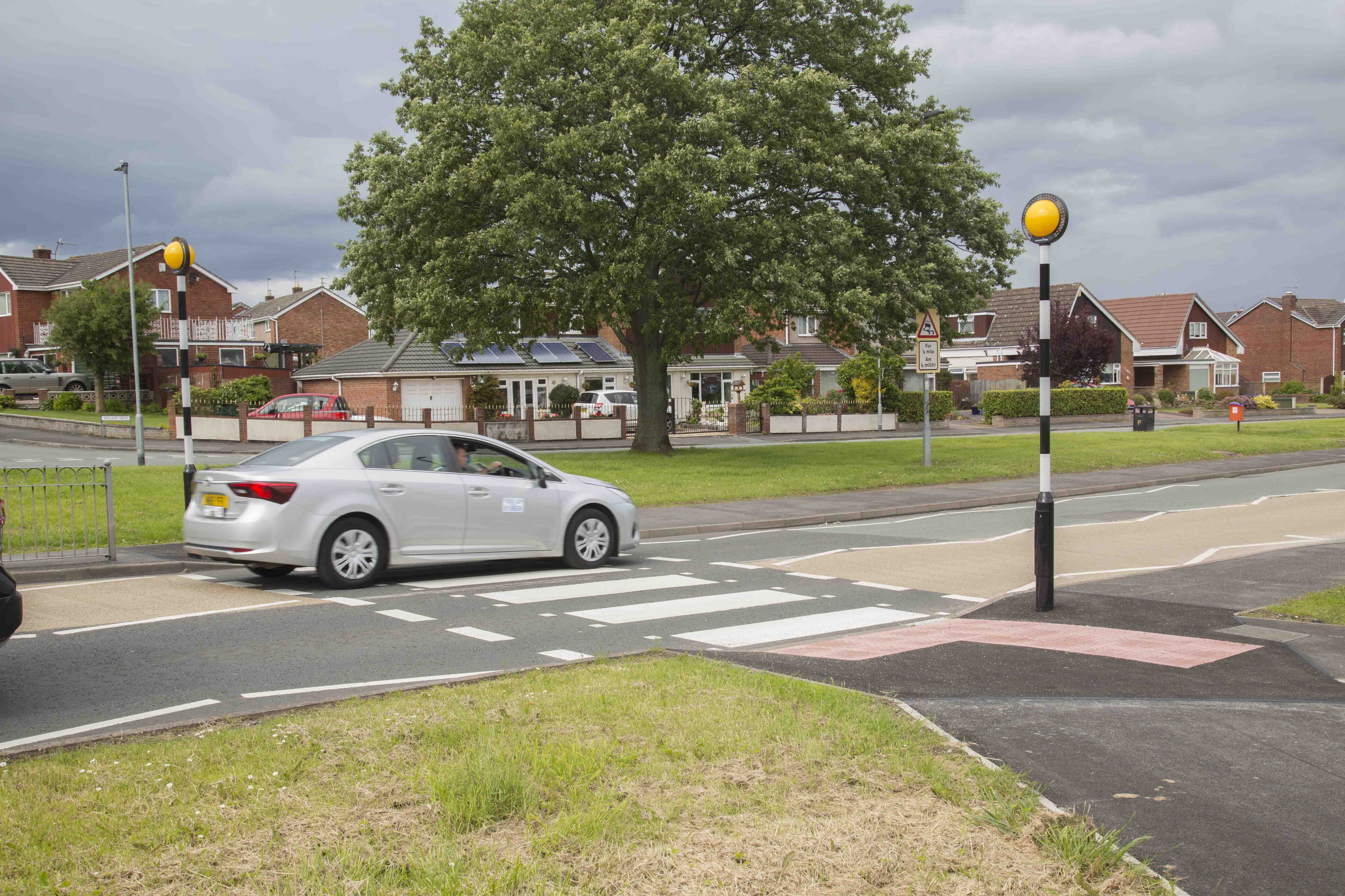 Connah's Quay Zebra Crossing 08.jpg